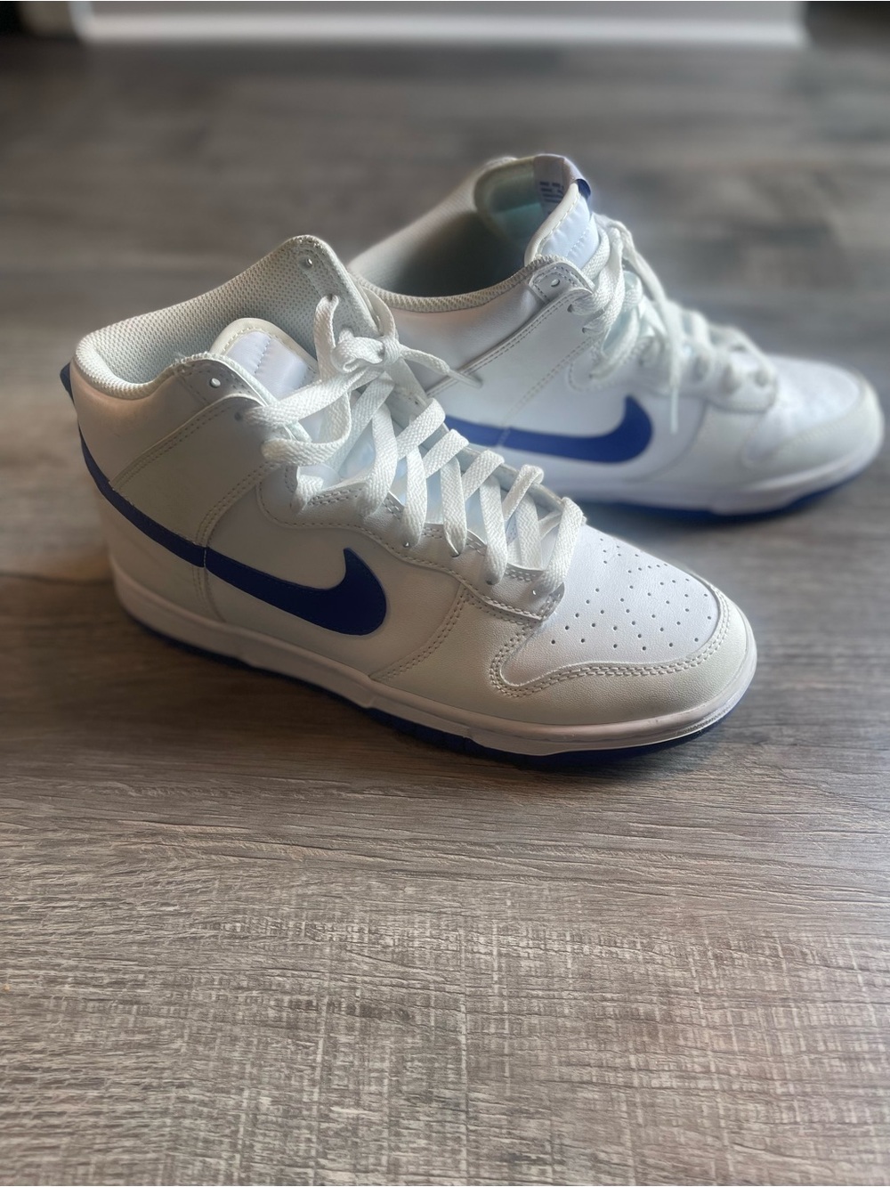 Nike White and Blue Mid-Top Sneakers